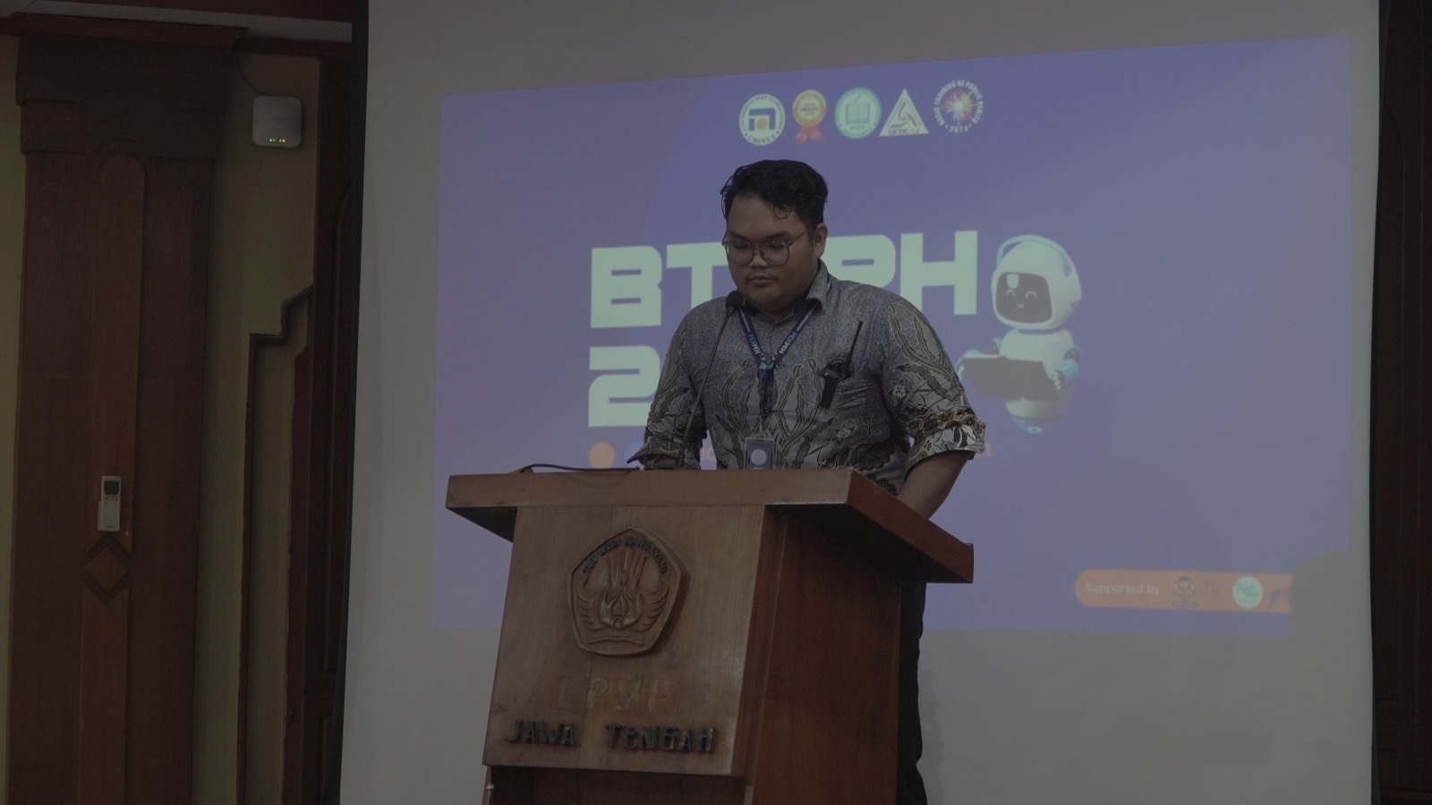 Pembacaan Doa oleh M. Faiz Tsabit Indrawan 
